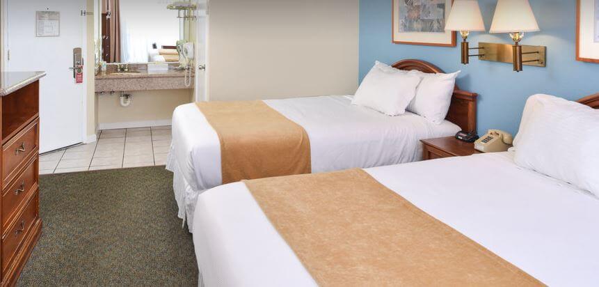 Edgewater Inn & Suites Pismo room
