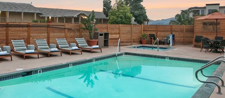 Spyglass Inn Pool